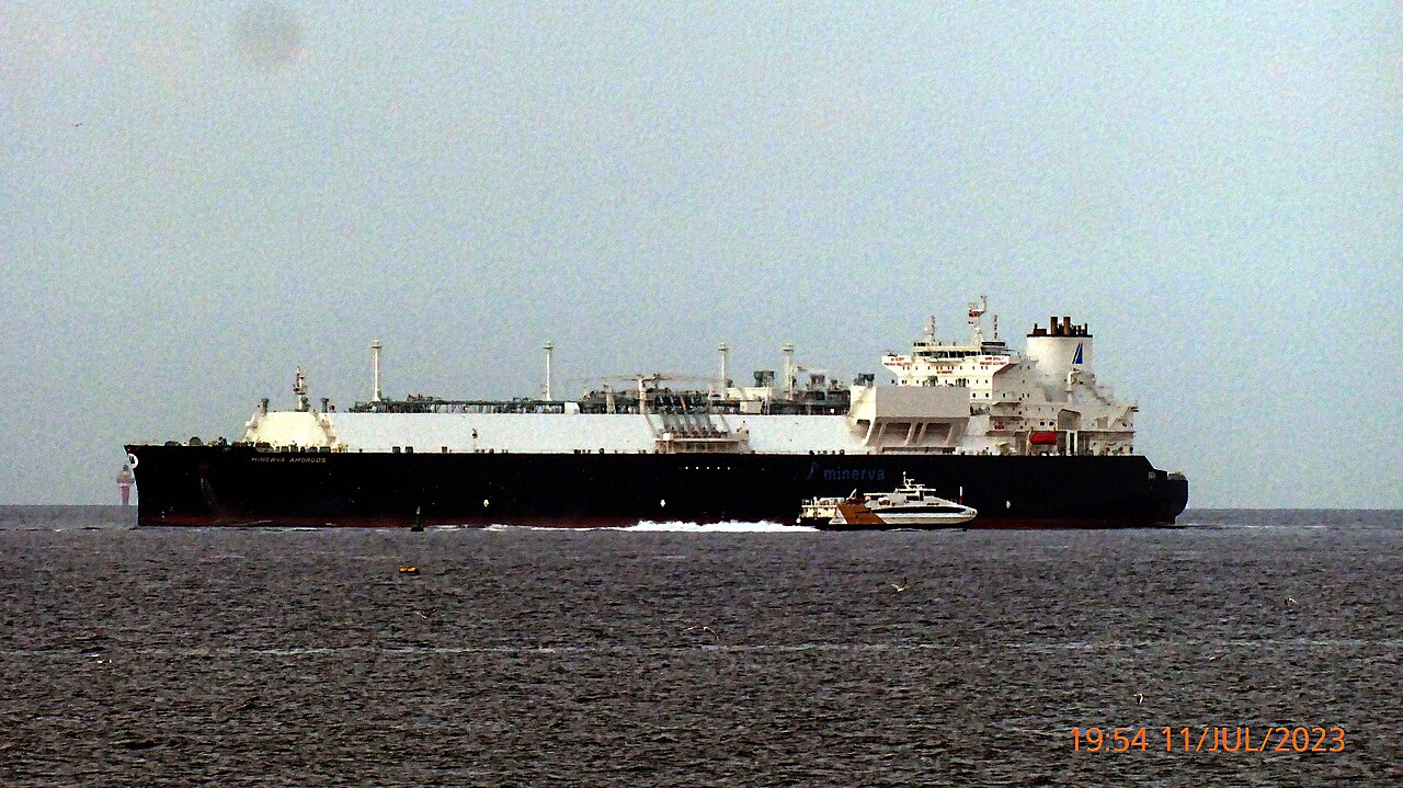 LNG carrier ship transporting liquefied natural gas