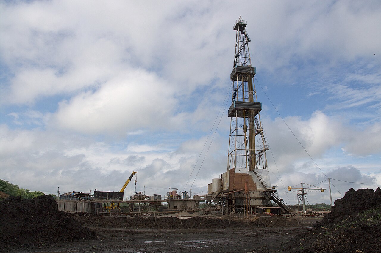Natural gas drilling rig at a shale well site