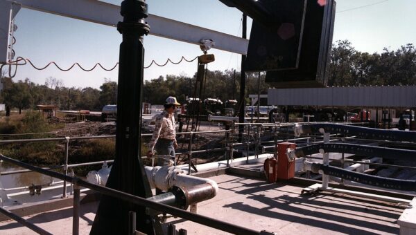 Crude oil pipeline manifolds at a U.S. petroleum storage terminal